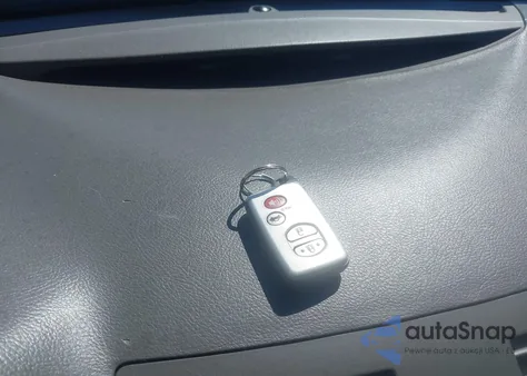 2009 Toyota Camry Hybrid z USA, uszkodzony, nr VIN 4T1BB46K59U078357